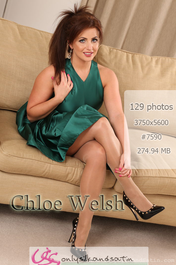 Chloe welsh фото